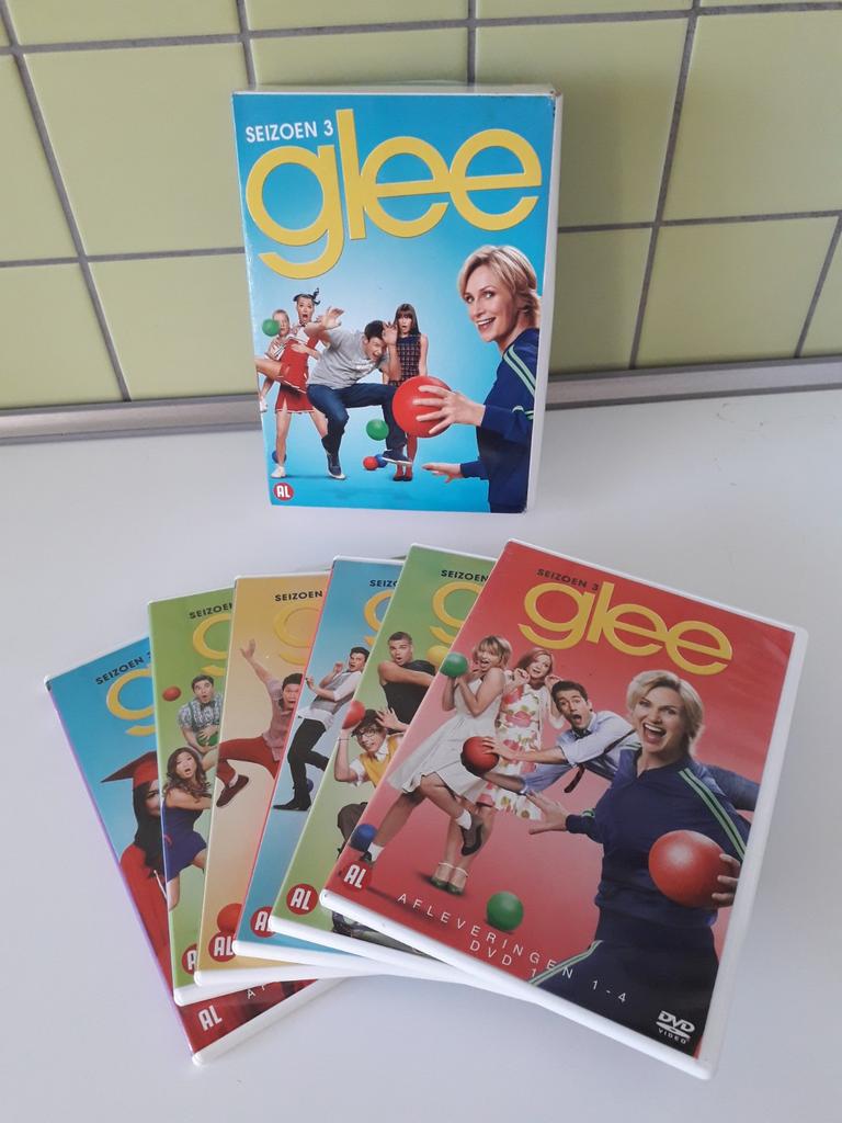 Glee seizoen 3       glee, Cd's en Dvd's, Vanaf 12 jaar, Ophalen of Verzenden, Zo goed als nieuw