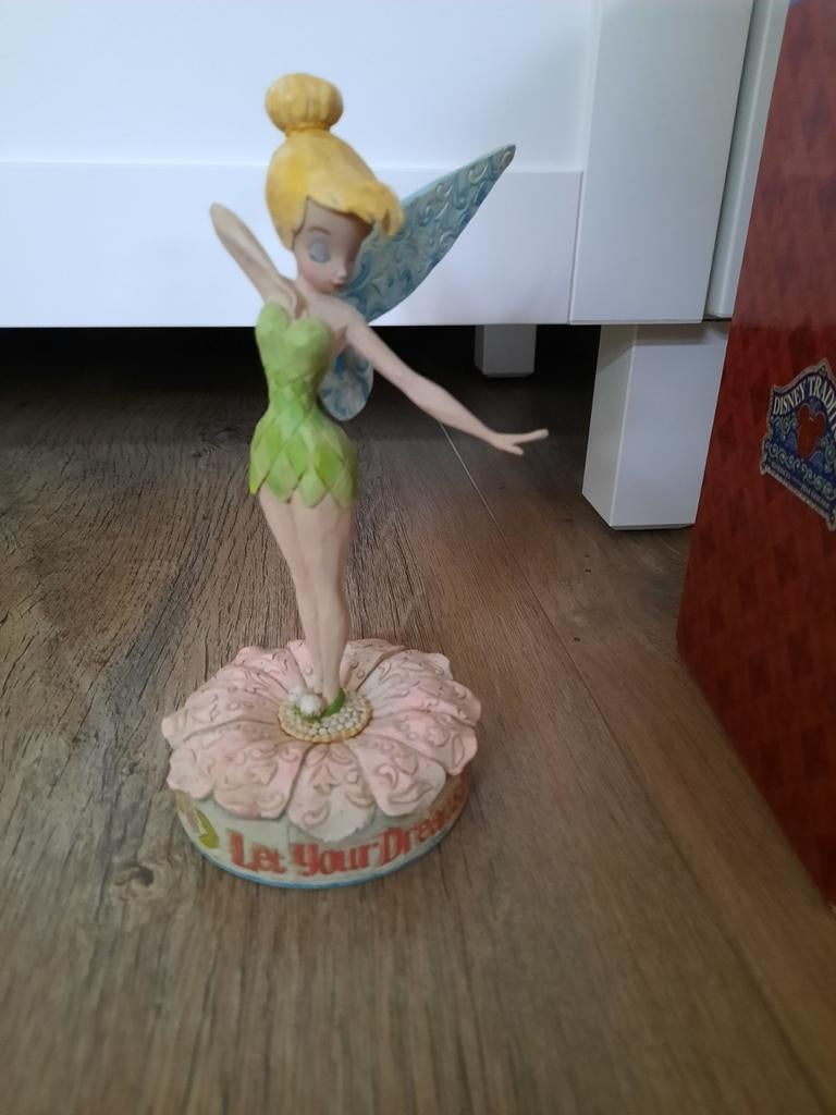 Disney traditions Tinkerbell Let your Dreams Blossom, Verzamelen, Ophalen of Verzenden, Zo goed als nieuw, Beeldje of Figuurtje