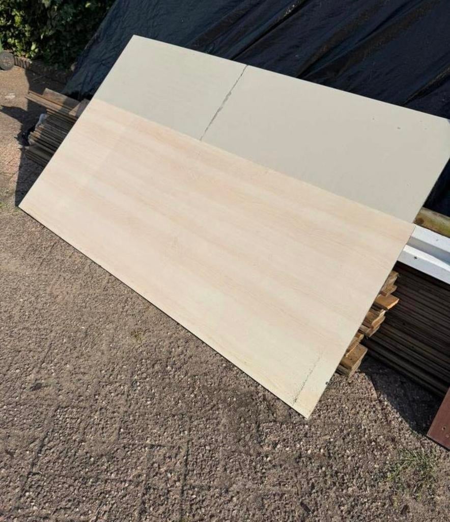 Partijtje trespa platen 10 en 12 mm doorsnee, Ophalen of Verzenden, Zo goed als nieuw