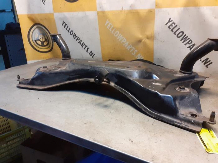 Subframe van een Suzuki Alto, Auto-onderdelen, Ophalen of Verzenden, 3 maanden garantie, Gebruikt, Suzuki