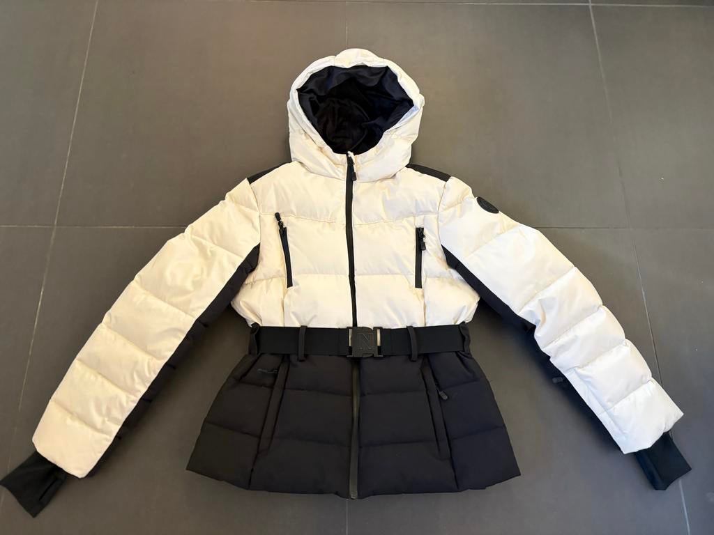 Nikkie Dames Ski Jas Uriel Cream maat 42, Kleding | Dames, Ophalen of Verzenden, Zo goed als nieuw, Maat 42/44 (L), Jack