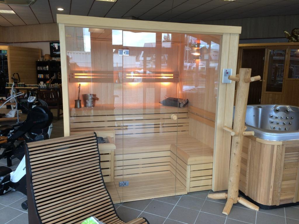 Diverse sauna's binnen en buiten, finse en infrarood., Ophalen of Verzenden, Nieuw, Fins of Traditioneel, Complete sauna