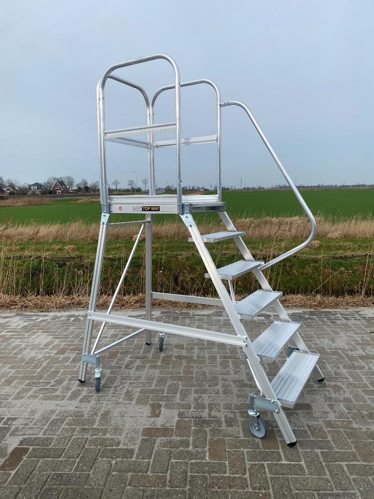 Bordestrap trap bordes magazijntrap verrijdbaar, Doe-het-zelf en Verbouw, Ophalen of Verzenden, Nieuw, Trap