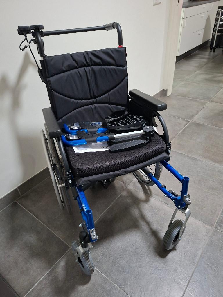 Rolstoel met duwondersteuning als nieuw, Ophalen, Zo goed als nieuw, Duwrolstoel