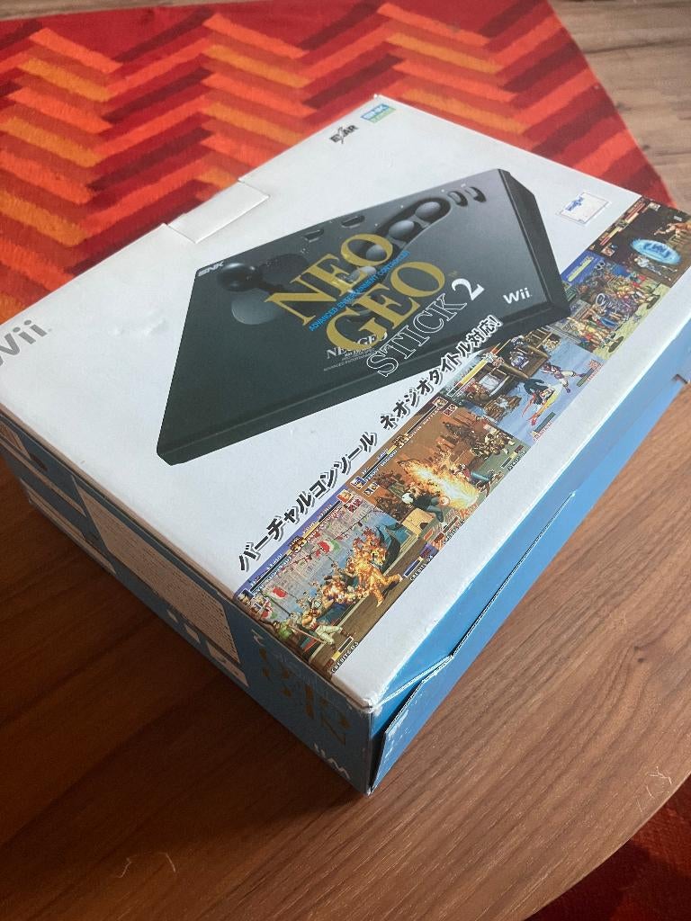 SNK Neo Geo Stick 2 voor Nintendo Wii - Boxed/Nieuw!, Spelcomputers en Games, Spelcomputers | Overige Accessoires, Nieuw, Overige typen