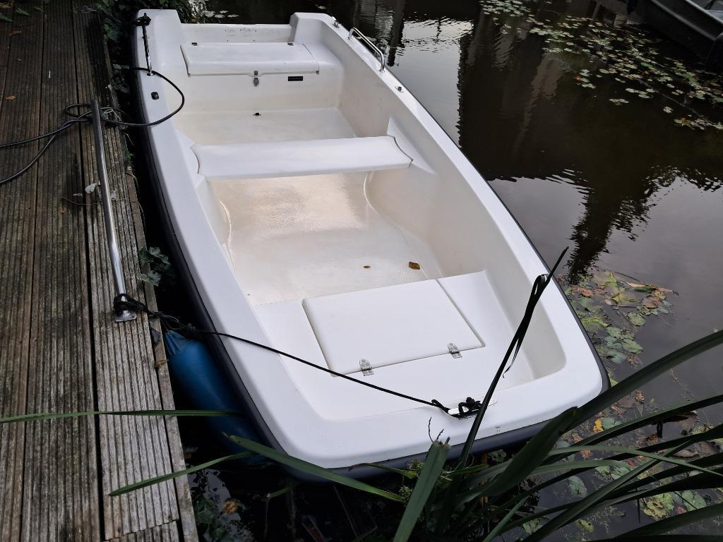 Leuke vissersboot te koop, Watersport en Boten, Vis- en Consoleboten, Ophalen, Gebruikt, Tot 10 pk, 3 tot 6 meter