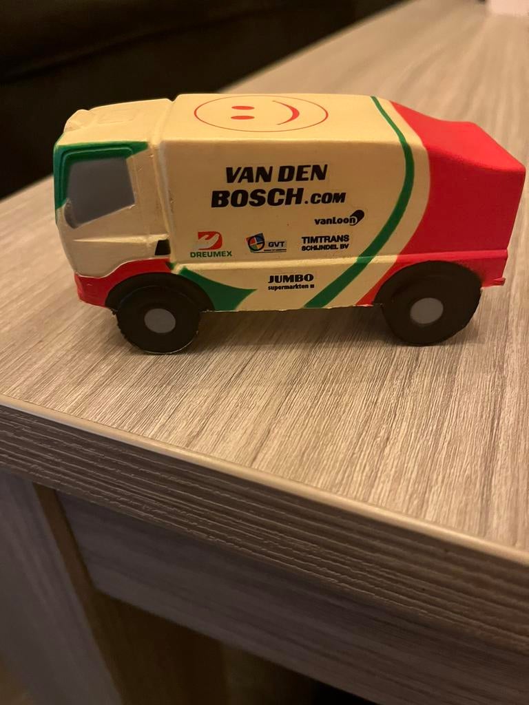 Dakar Truck Van Den Bosch anti stress bal!!, Ophalen of Verzenden, Nieuw, Bus of Vrachtwagen, Overige merken