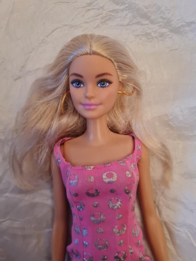 ZGAN Barbie Fashionistas Topmodel, Ophalen of Verzenden, Zo goed als nieuw, Barbie