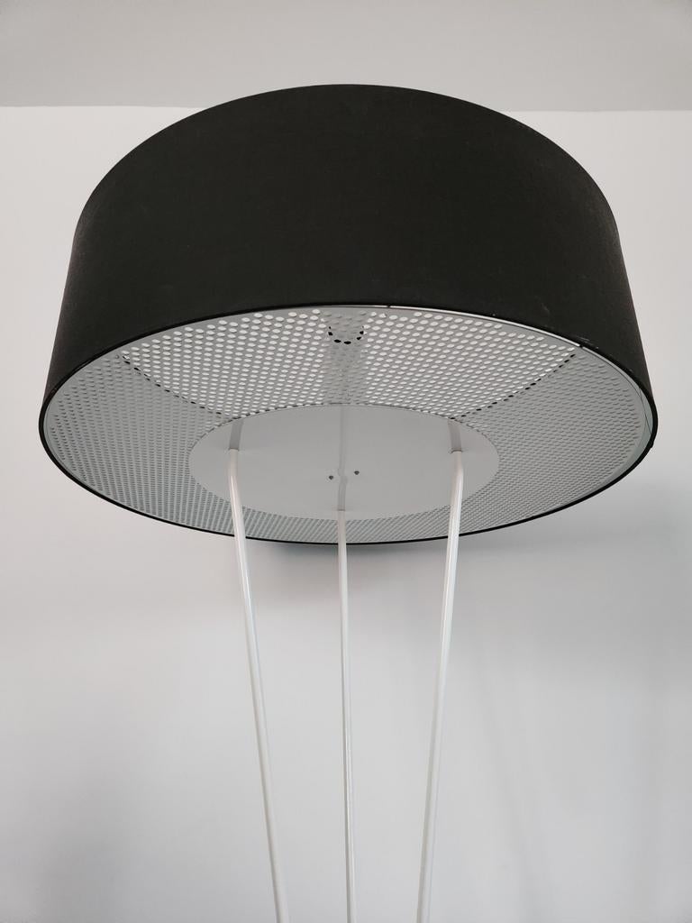 Estiluz design vloerlamp zwart/wit in keurige staat!, Huis en Inrichting, Lampen | Vloerlampen, Ophalen, Gebruikt