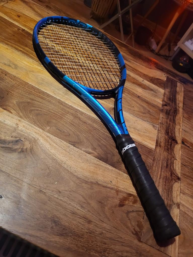 Babolat Pure Drive Lite Tennisracket
270 gram, Sport en Fitness, Tennis, Gebruikt, Ophalen of Verzenden, L0, Racket