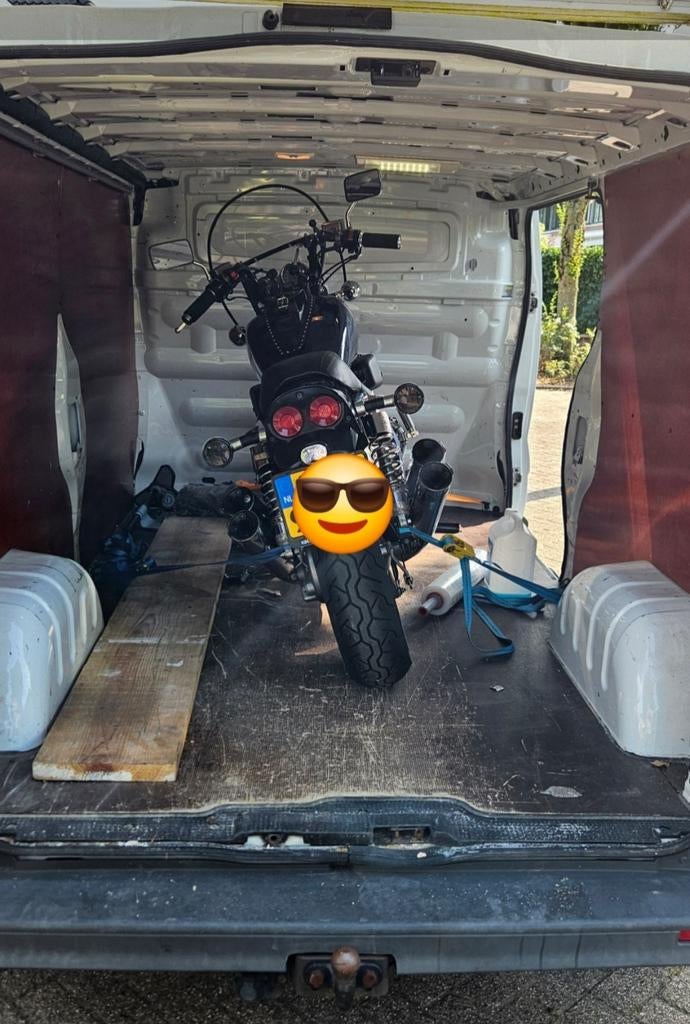 Foto 5 van Chauffeur met bus- Direct beschikbaar