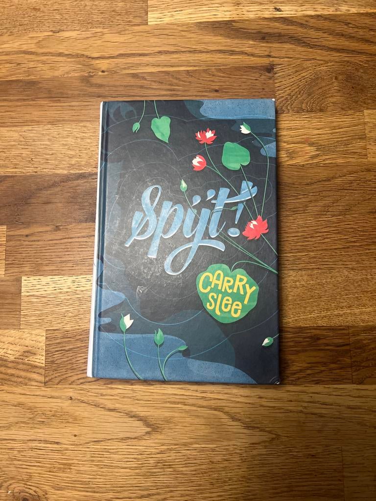 Spijt! - Carry Slee, Boeken, Ophalen of Verzenden, Zo goed als nieuw, Fictie algemeen