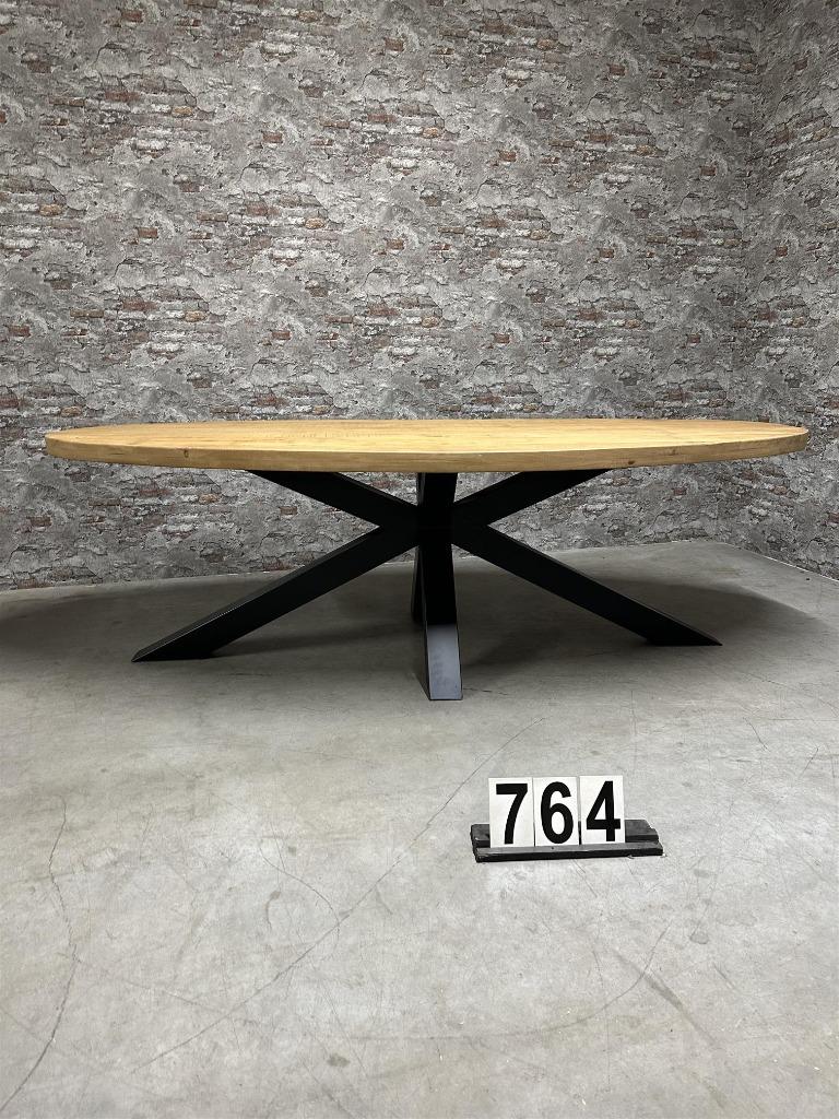 Massief eiken ovale eetkamertafel Origineel nr.764, Huis en Inrichting, Tafels | Eettafels, 100 tot 150 cm, Ophalen of Verzenden