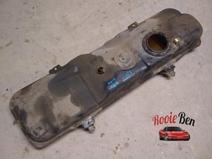 Tank van een Toyota MR II, Gebruikt, -, -, Ophalen of Verzenden