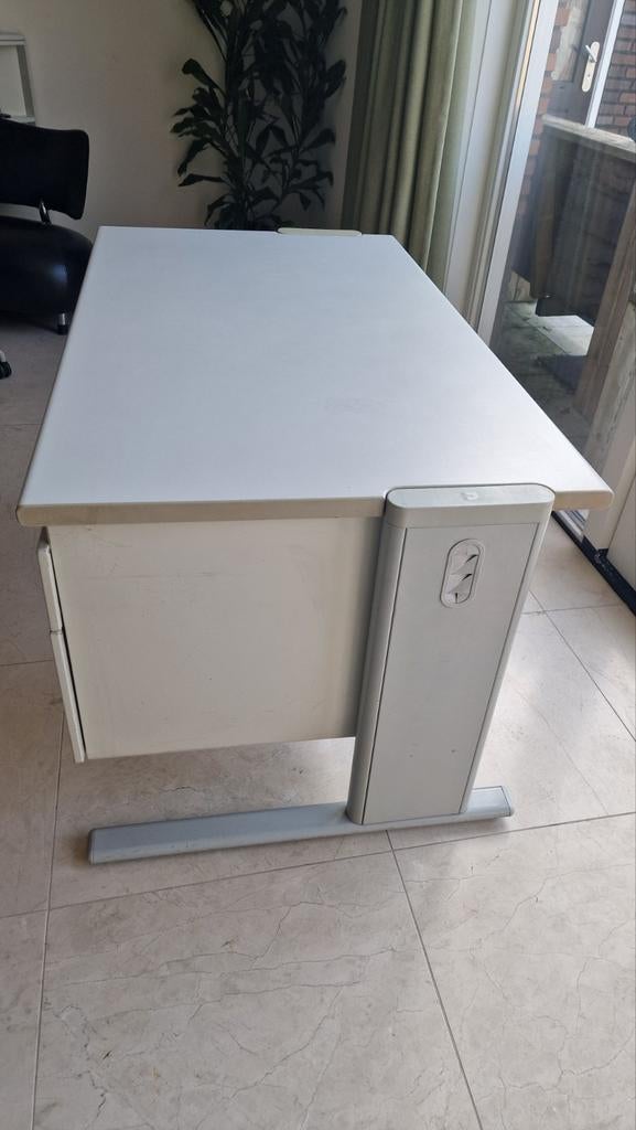 Roneo Bureau - 135 x 80 cm, Ophalen of Verzenden