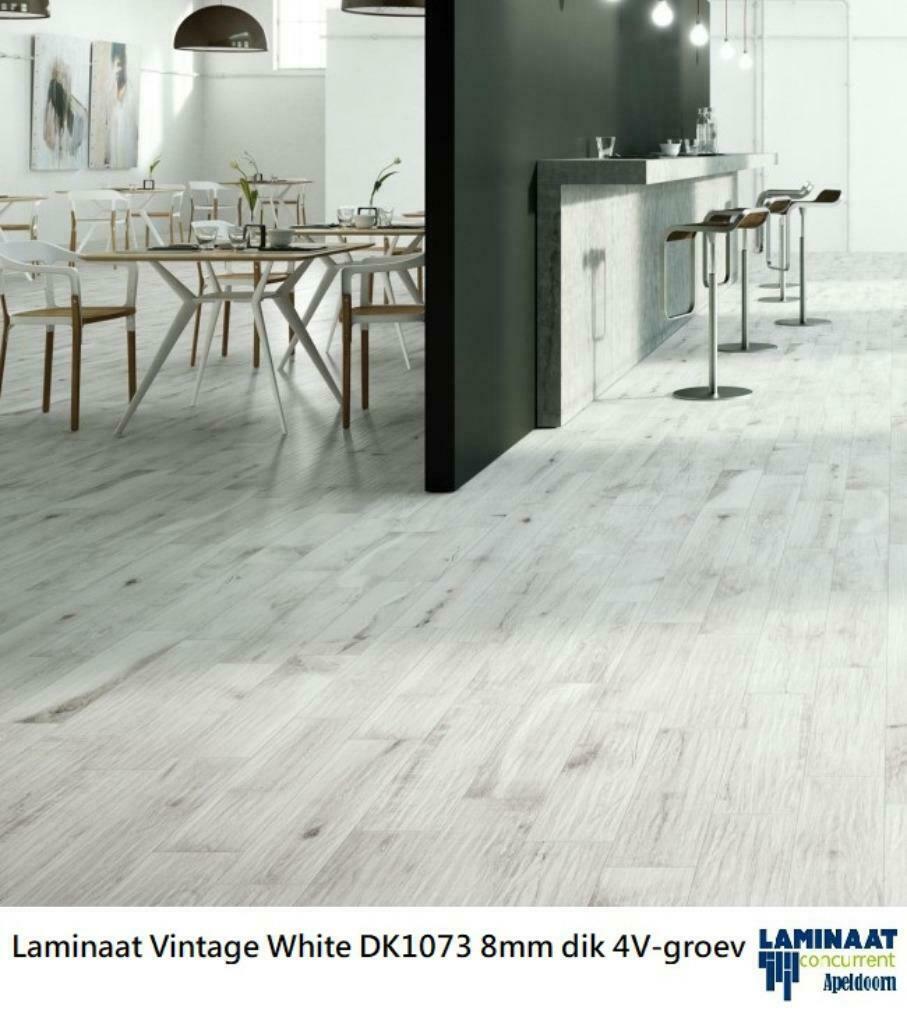 KOOPZONDAG Laminaat Vintage Wit DK1073 8mm dik 4V-Groev, 75 m² of meer, Wit, Nieuw, Ophalen of Verzenden