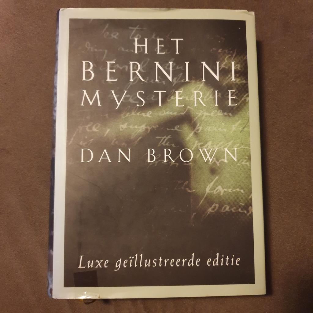 Het Bernini Mysterie - Dan Brown Luxe Editie, Boeken, Ophalen of Verzenden, Gelezen, Dan Brown, Nederland