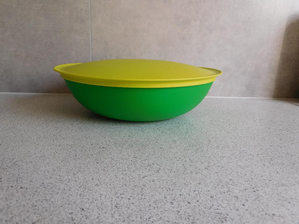 Tupperware Allegra Schaal 1,5 Ltr. Groen Lime, Ophalen of Verzenden, Zo goed als nieuw, Groen, Schaal