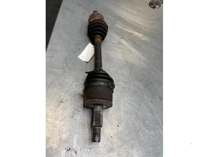 Aandrijfas links-voor van een Landrover Range Rover, Ophalen of Verzenden, 3 maanden garantie, Gebruikt, Land Rover