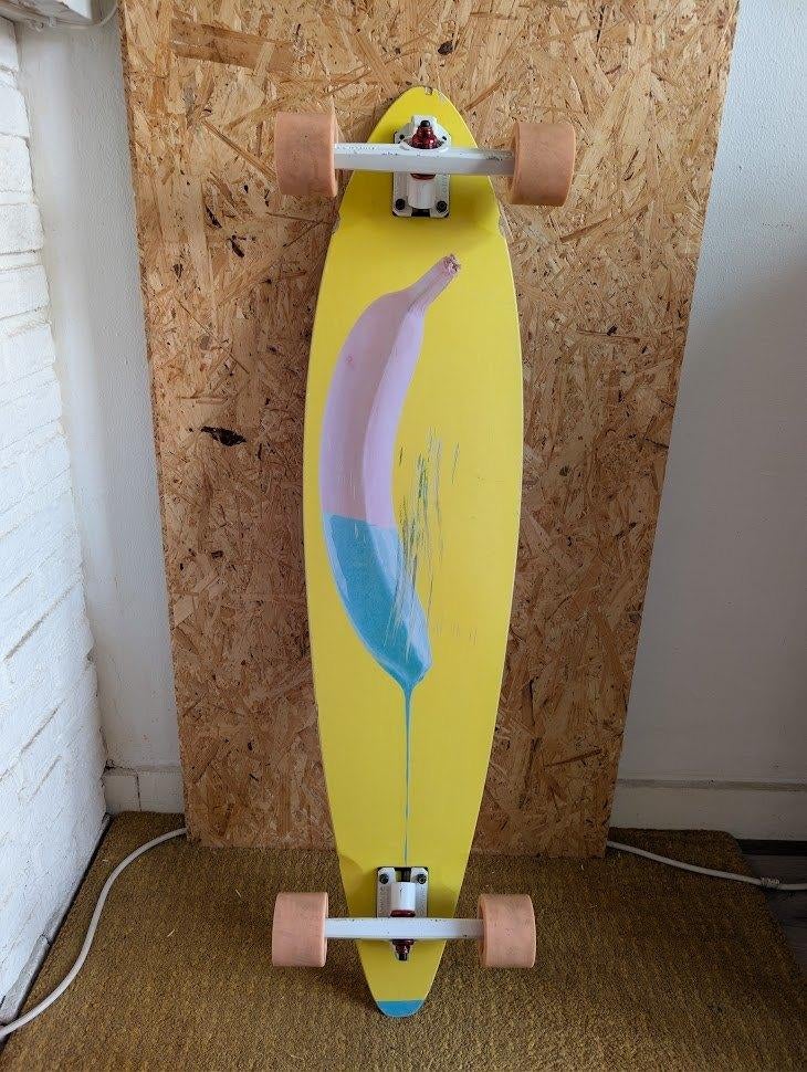 Globe Pintail Longboard 44" The Outpost Banana, Sport en Fitness, Skateboarden, Ophalen of Verzenden, Gebruikt, Skateboard, Longboard