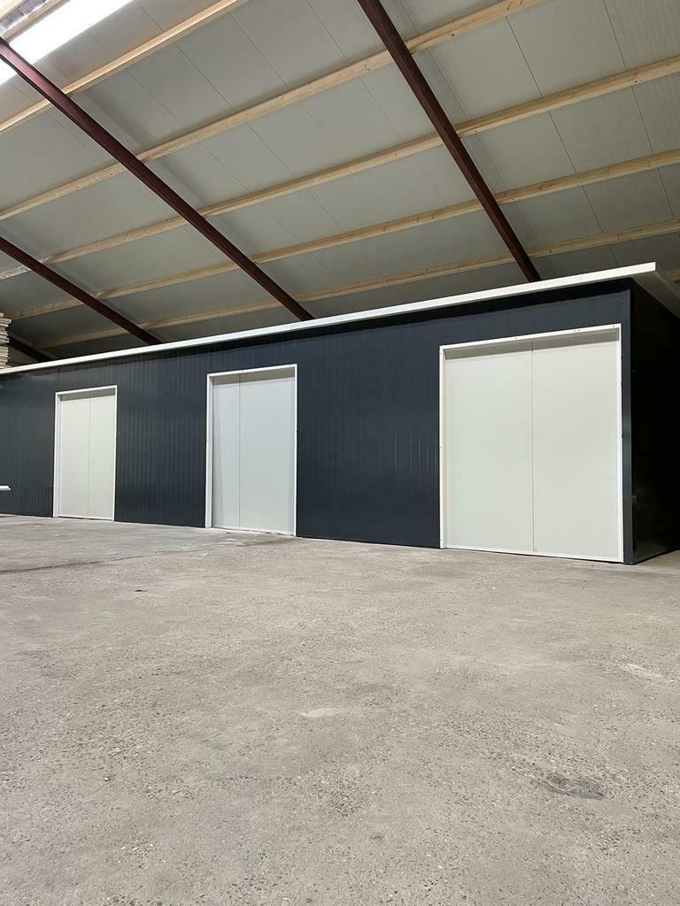 Inpandige opslag ruimte/ boxen/units/stallingplek te huur, Opslag