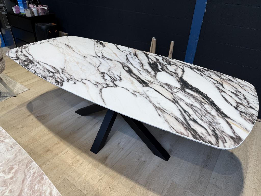 SALE – Quartz Stone Calacatta Deens Ovaal 220x100, Ophalen, Inrichting op maat, 50 tot 100 cm, Inrichting op maat
