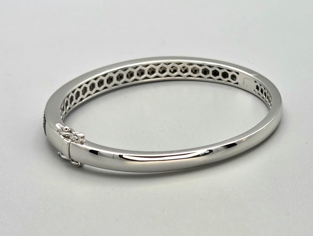 Zilver design slavenarmband met zwarte zirkonia's. 2026/86., Sieraden, Tassen en Uiterlijk, Armbanden, Met edelsteen, ., Zwart