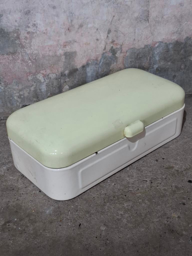 Oude vintage broodtrommel emaille zeepbakje blikje maggie, Ophalen of Verzenden