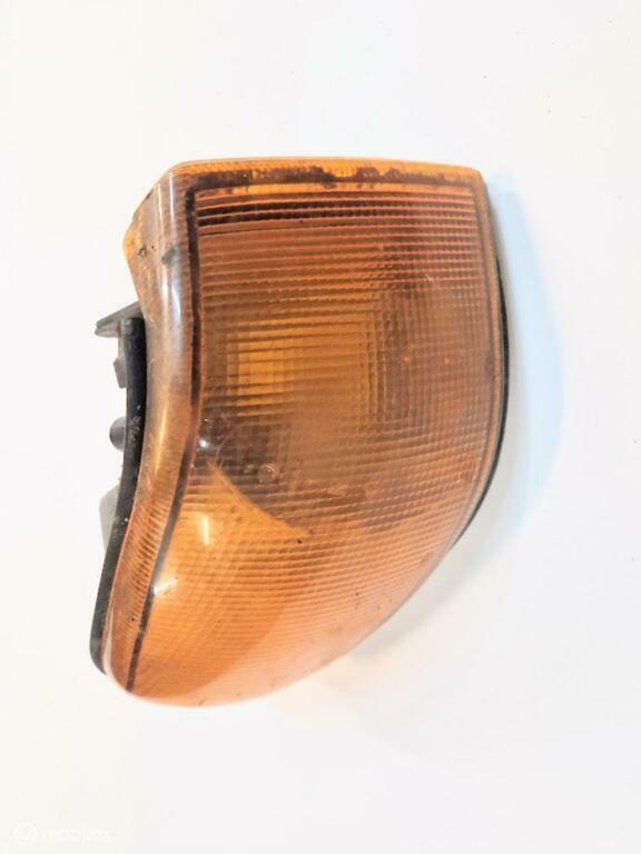 Knipperlicht spatbord rechts Saab 9000, Gebruikt, Ophalen of Verzenden, Saab, Saab