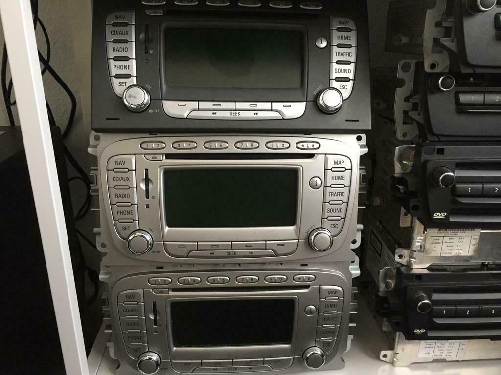 Reparatie navi Ford travelpilot Fx Nx defect navigatie cmax