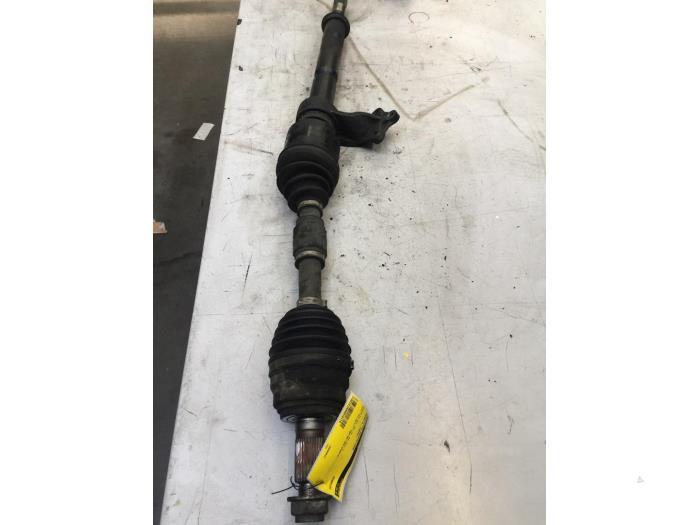 Aandrijfas rechts-voor van een Mazda 6., Ophalen of Verzenden, 3 maanden garantie, Gebruikt, Mazda