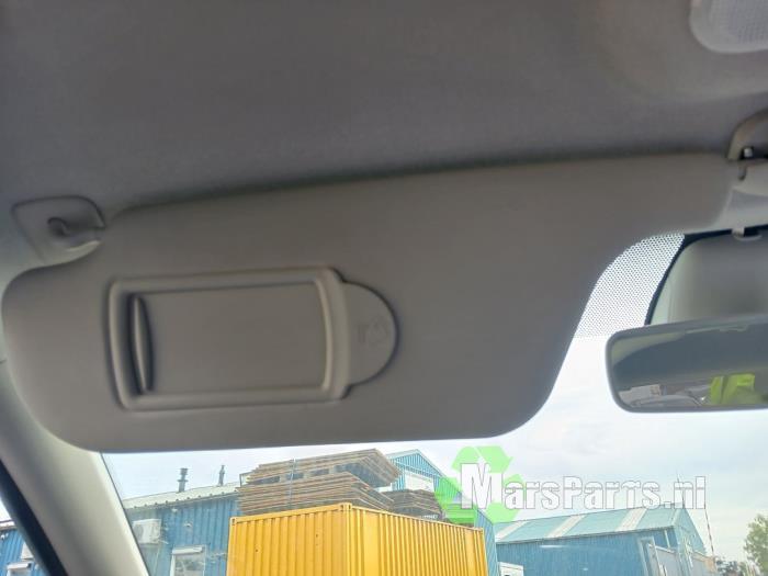 Zonneklep van een Renault Clio, Gebruikt, -, Renault, -