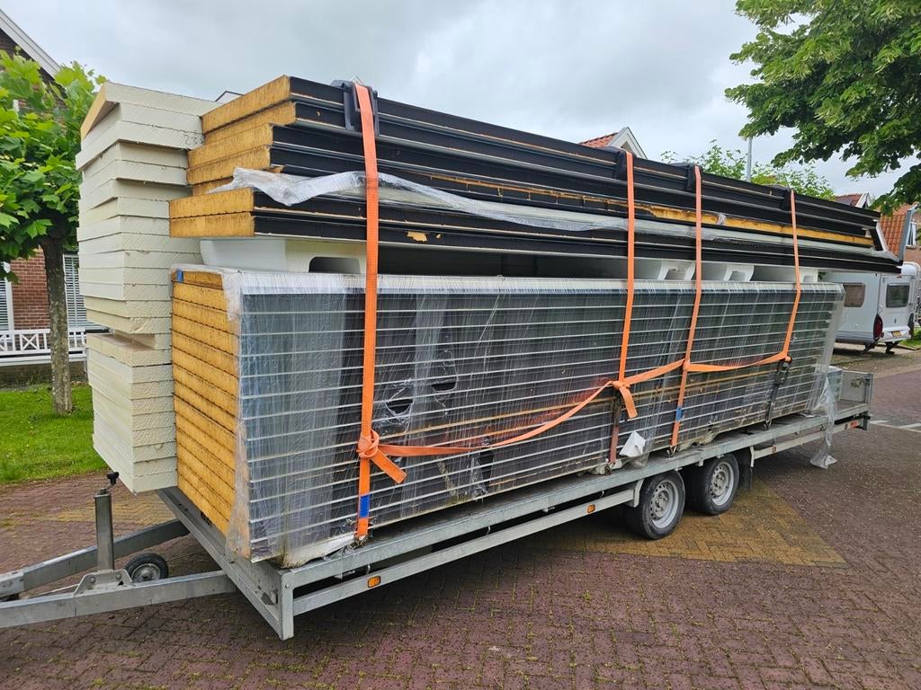 Bkeus sandwichpanelen DIVERSE PARTIJEN