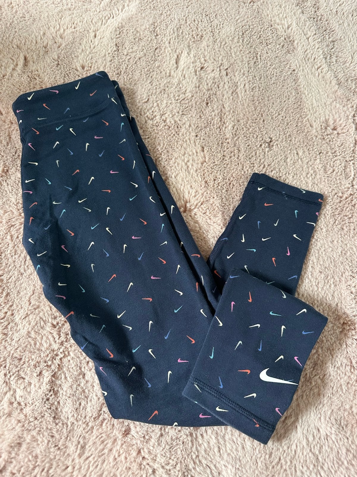 NIKE | Gave sportlegging  | Maat 137-146, Ophalen of Verzenden, Zo goed als nieuw, Meisje, Sport- of Zwemkleding