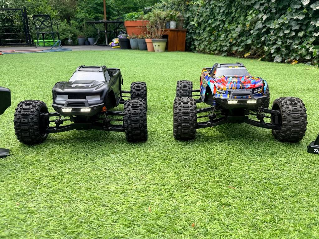 Traxxas Maxx V2 wide body (2 stuks), Elektro, Auto offroad, Ophalen of Verzenden, Zo goed als nieuw