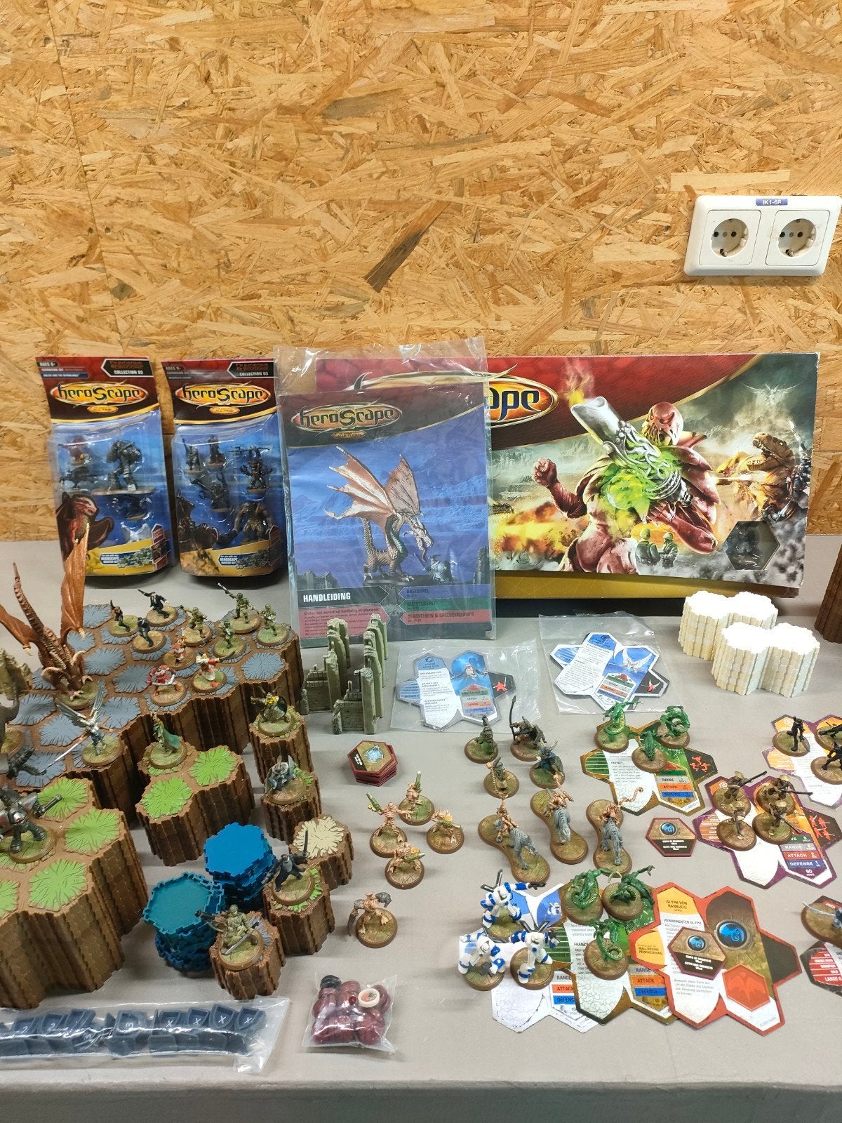 Heroscape, Figuurtje(s), Overige soorten, Ophalen of Verzenden, Zo goed als nieuw