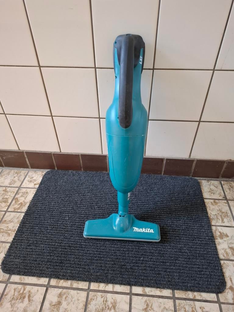 Makita 18volt stofzuiger, Ophalen of Verzenden, Gebruikt