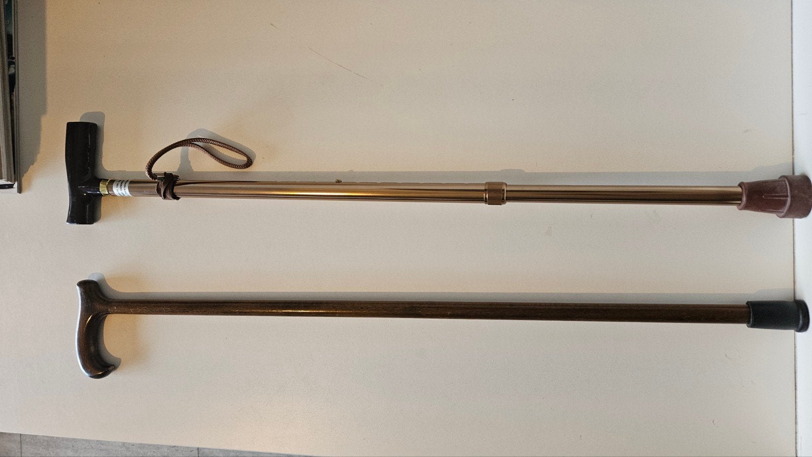2 x wandelstokken, Ophalen of Verzenden, Verstelbaar, Zo goed als nieuw