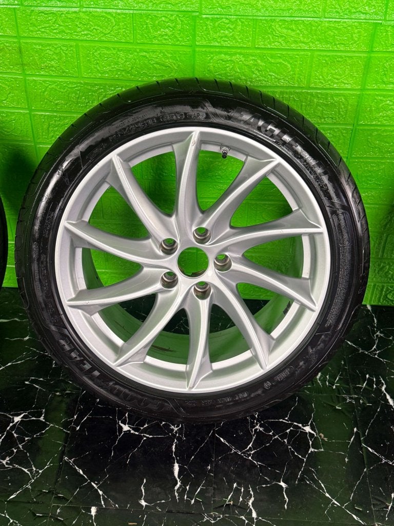 Originele Alfa Romeo Giulia velgen 18" 5x110 zomerset, Niet ingevuld, 18 inch, Gebruikt, 255 mm