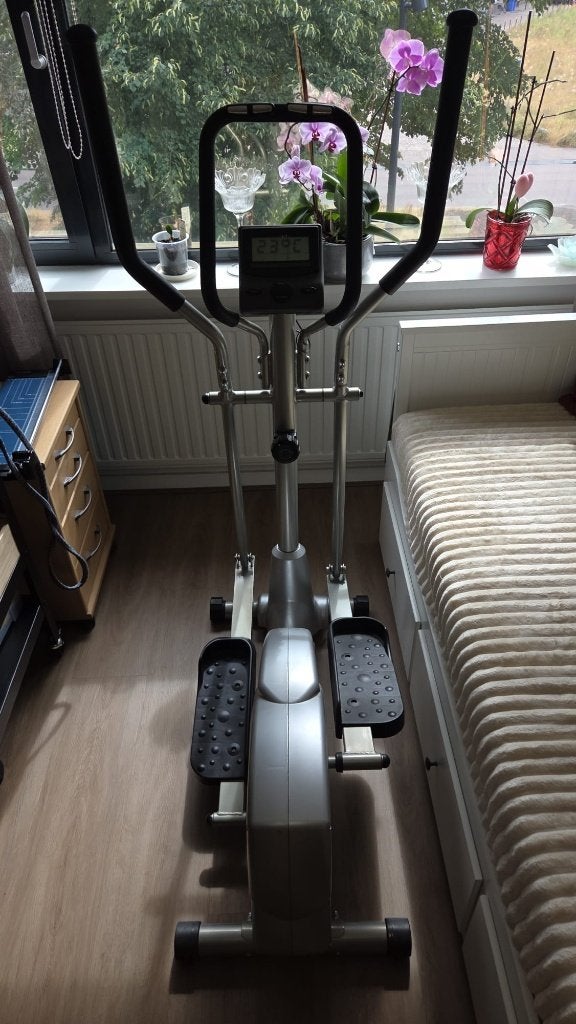 Hometrainer, Ophalen, Gebruikt, Metaal, Benen