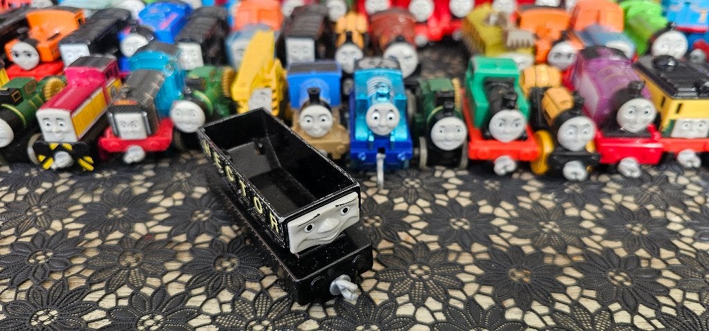 Thomas de trein adventures Hector, Kinderen en Baby's, Speelgoed | Thomas de Trein, Ophalen of Verzenden, Zo goed als nieuw