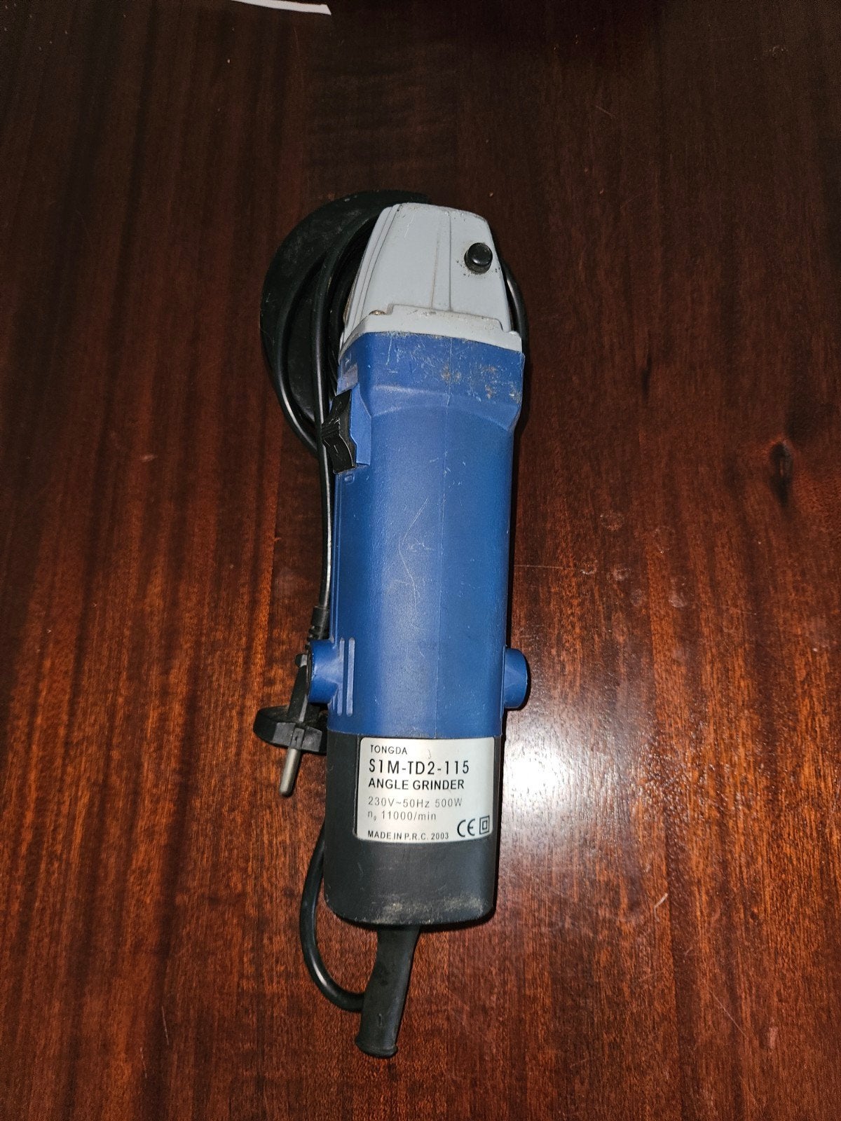 Slijpmachine met slijpschijfje - mist sleuteltje, Ophalen, Gebruikt, Minder dan 700 watt, Werkbankslijpmachine