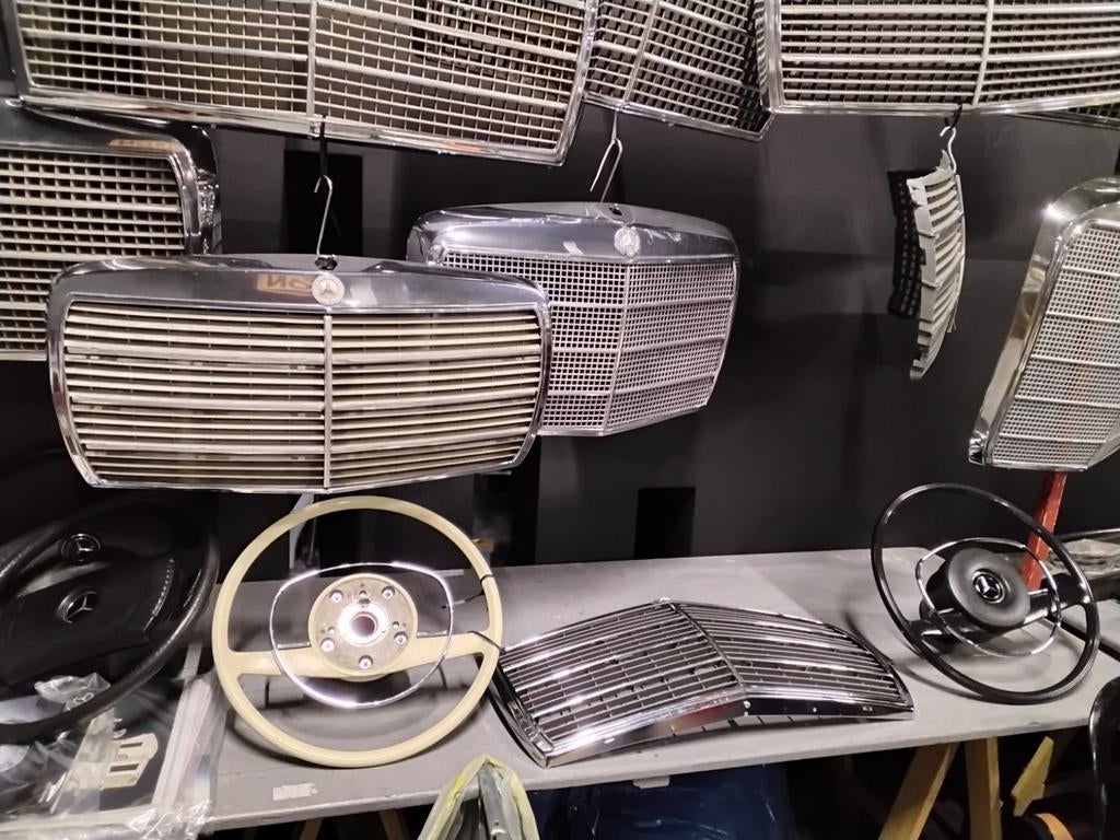 Mercedes oldtimer onderdelen, Ophalen, Oldtimer onderdelen
