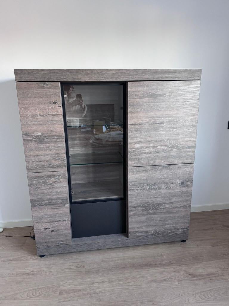 Kast met verlichting, Ophalen, Met deur(en), 100 tot 150 cm, Glas