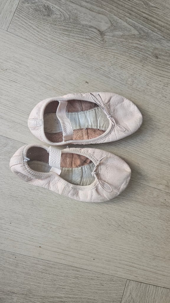 (Jazz)Balletkleding/schoenen kids 5-11jaar, Ophalen of Verzenden, Gebruikt, Overige typen