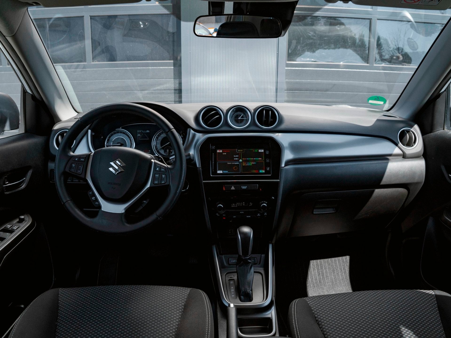 Suzuki Vitara 1.4 Boosterjet Style Smart Hybrid | TREKHAAK |, Auto's, Suzuki, Stof, Gebruikt, 4 cilinders, 129 pk