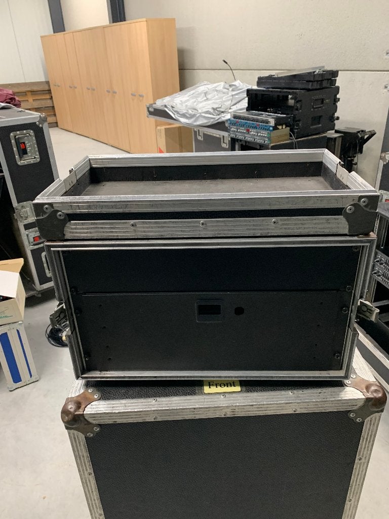 Flightcase 19 inch 6U met schof en blindpaneel, Muziek en Instrumenten, Ophalen, Gebruikt, Speaker of Versterker, Flightcase