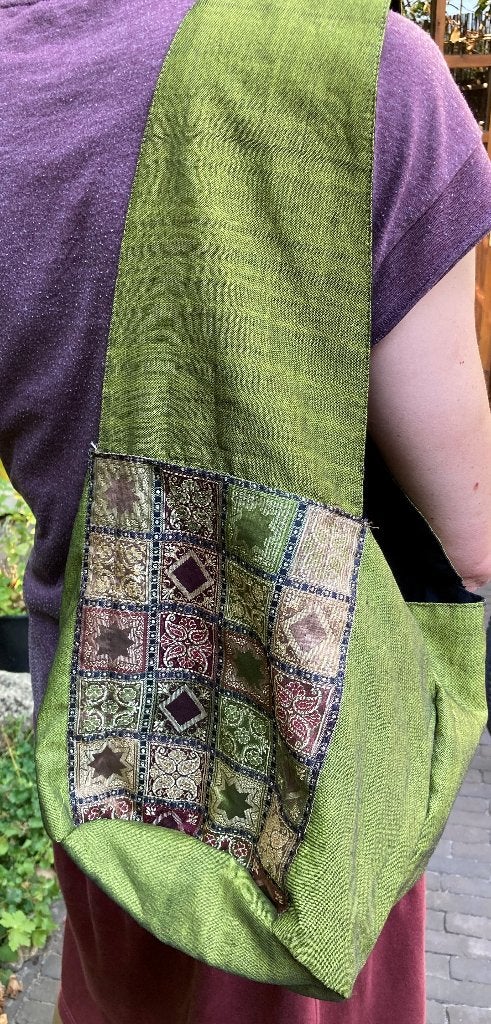 Schoudertas groene stof met geblokt motief aan beide kanten, Ophalen of Verzenden, Zo goed als nieuw, Groen