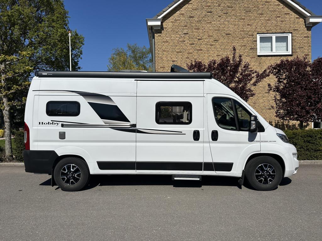 Hobby Vantana Ontour Edition 60 FT ZGAN zeer compleet, Caravans en Kamperen, Buscamper of Camperbus, Ringverwarming, Hobby, Tot en met 2