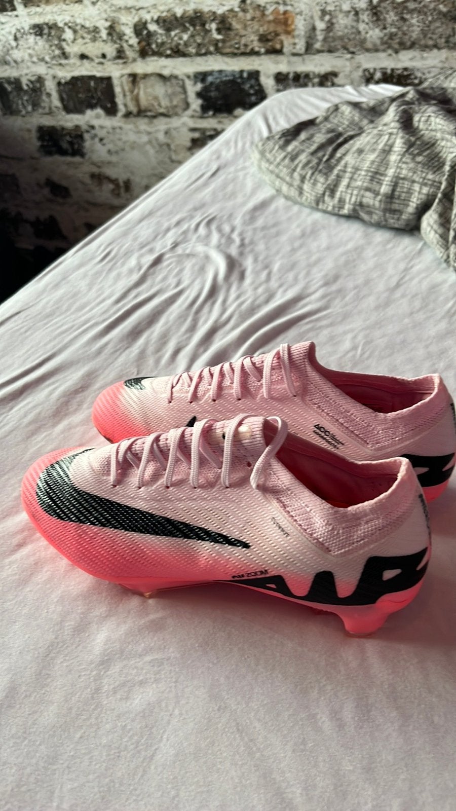 Roze nike airzoom voetbalschoenen, Maat XS of kleiner, Schoenen, Ophalen of Verzenden, Zo goed als nieuw